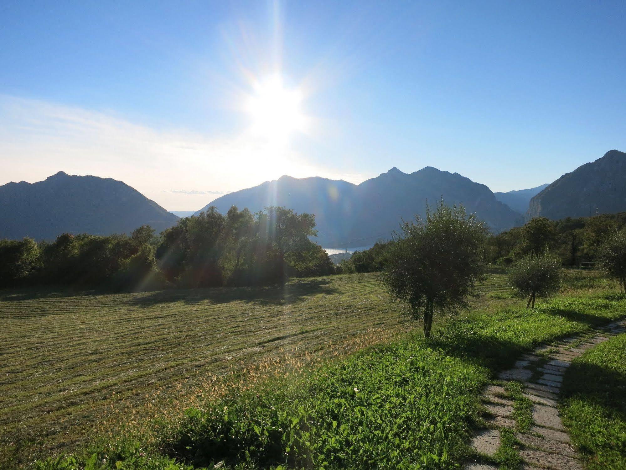 Agriturismo Deviscio Lecco Extérieur photo